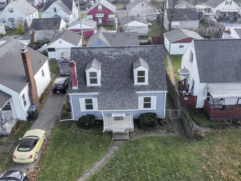 814 Chestershire Road , Columbus, OH 43204 Photo 3