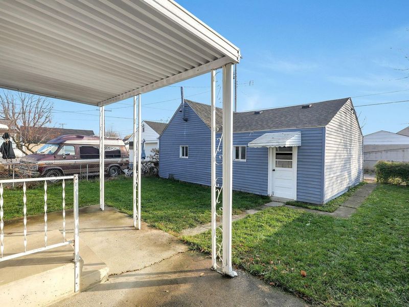 814 Chestershire Road , Columbus, OH 43204 Photo 35