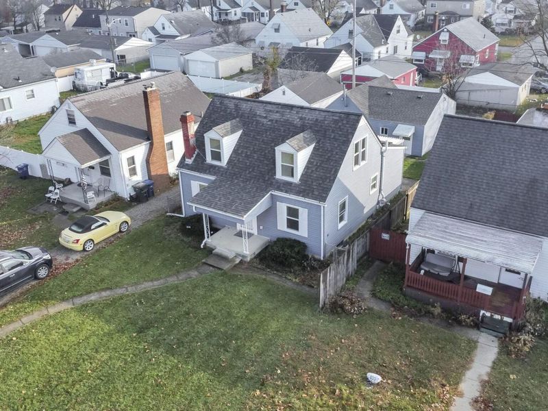 814 Chestershire Road , Columbus, OH 43204 Photo 4