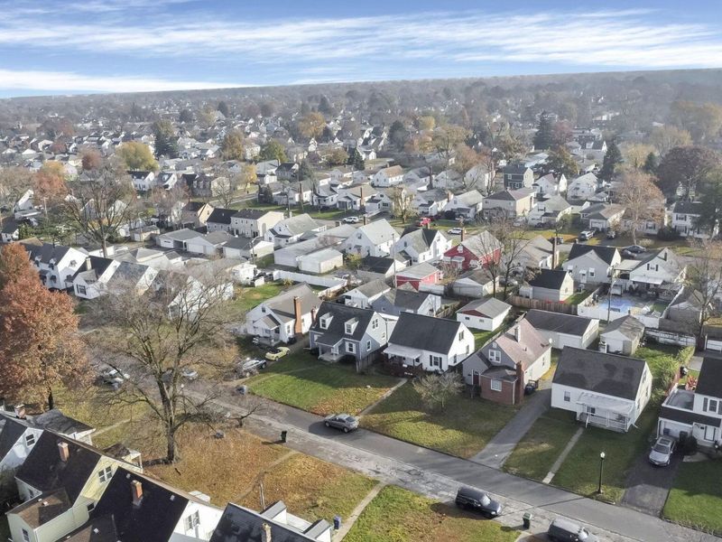 814 Chestershire Road , Columbus, OH 43204 Photo 50