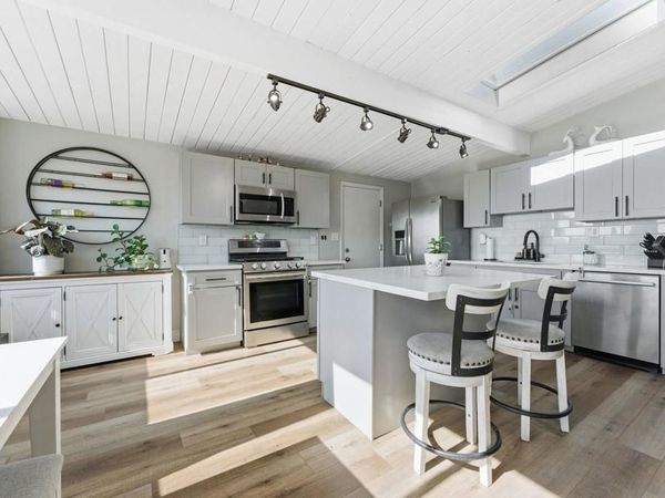 9838 Ivanho Street, Spring Valley, CA 91977