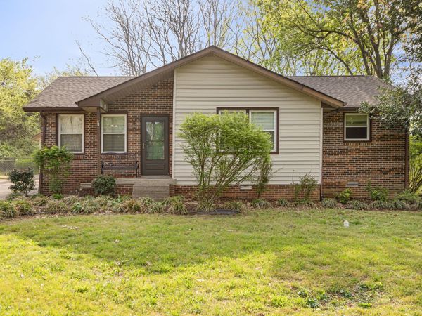 221 Stewart Ave, Smyrna, TN 37167