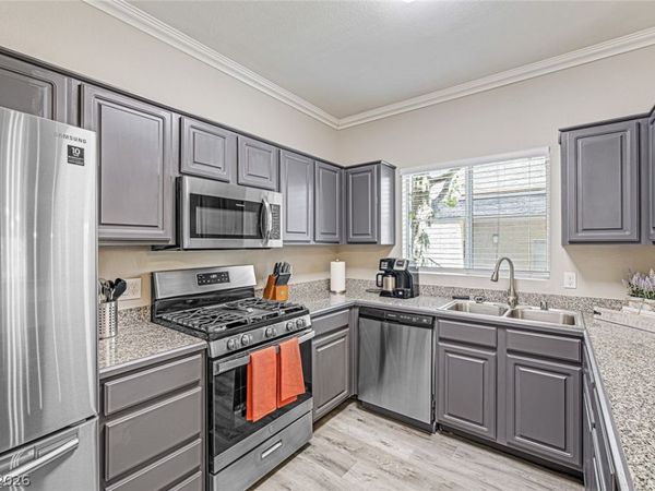 5250 S Rainbow Boulevard, Unit 1064, Las Vegas, NV 89118