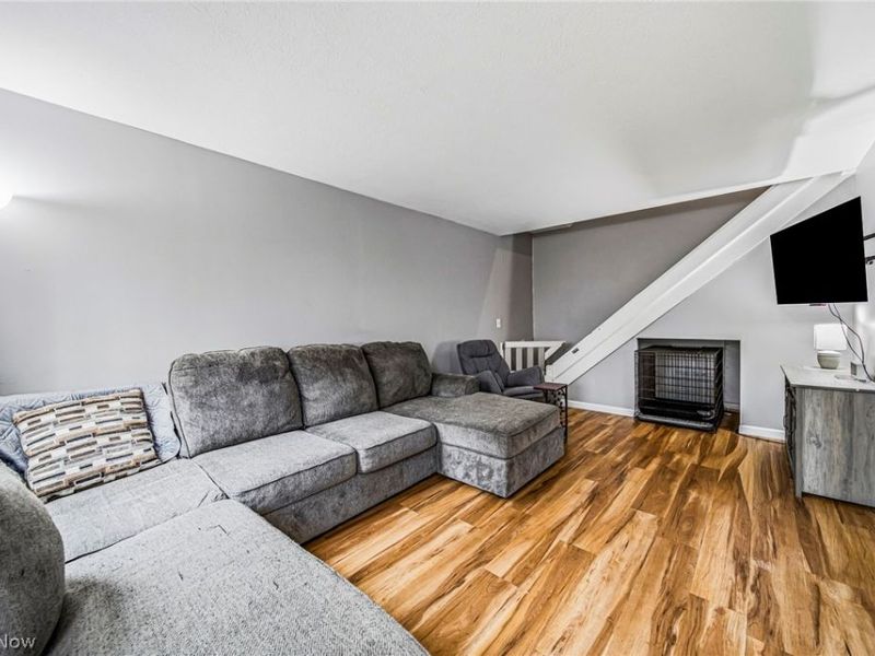 1651 Mentor Avenue, Unit 1406, Painesville, OH 44077 Photo 3