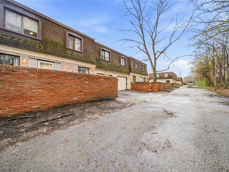 1651 Mentor Avenue, Unit 1406, Painesville, OH 44077 Photo 30