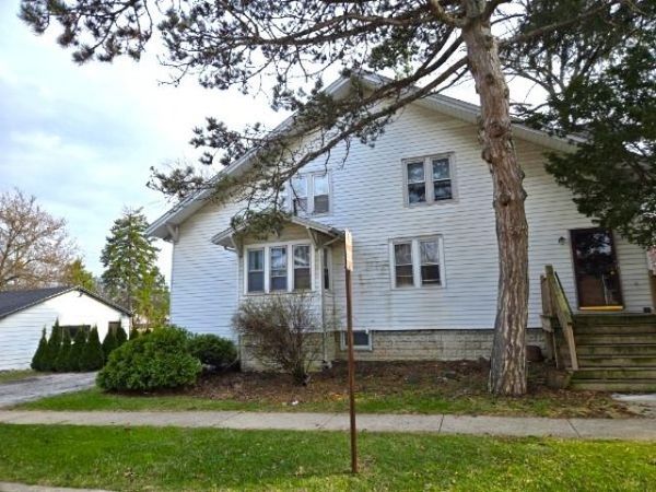419 N Princeton Avenue , Villa Park, IL 60181