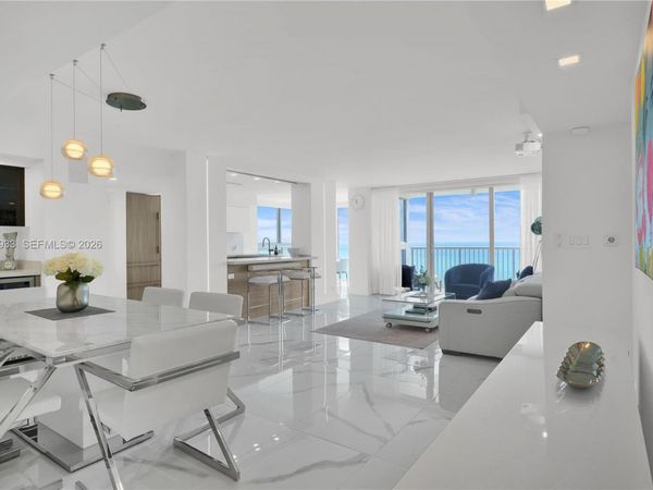 2655 Collins Ave, Unit 1911, Miami Beach, FL 33140