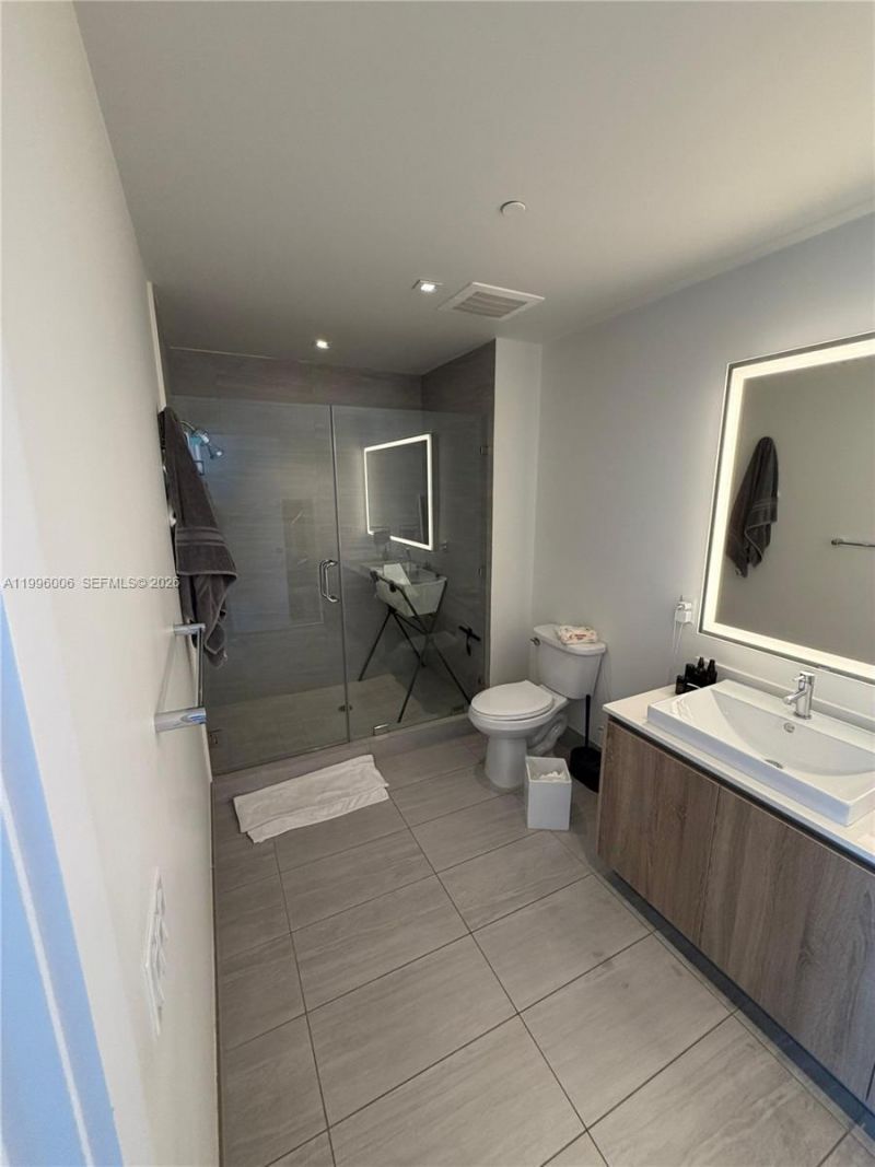 2960 NE 207th St, Unit 1101, Aventura, FL 33180 Photo