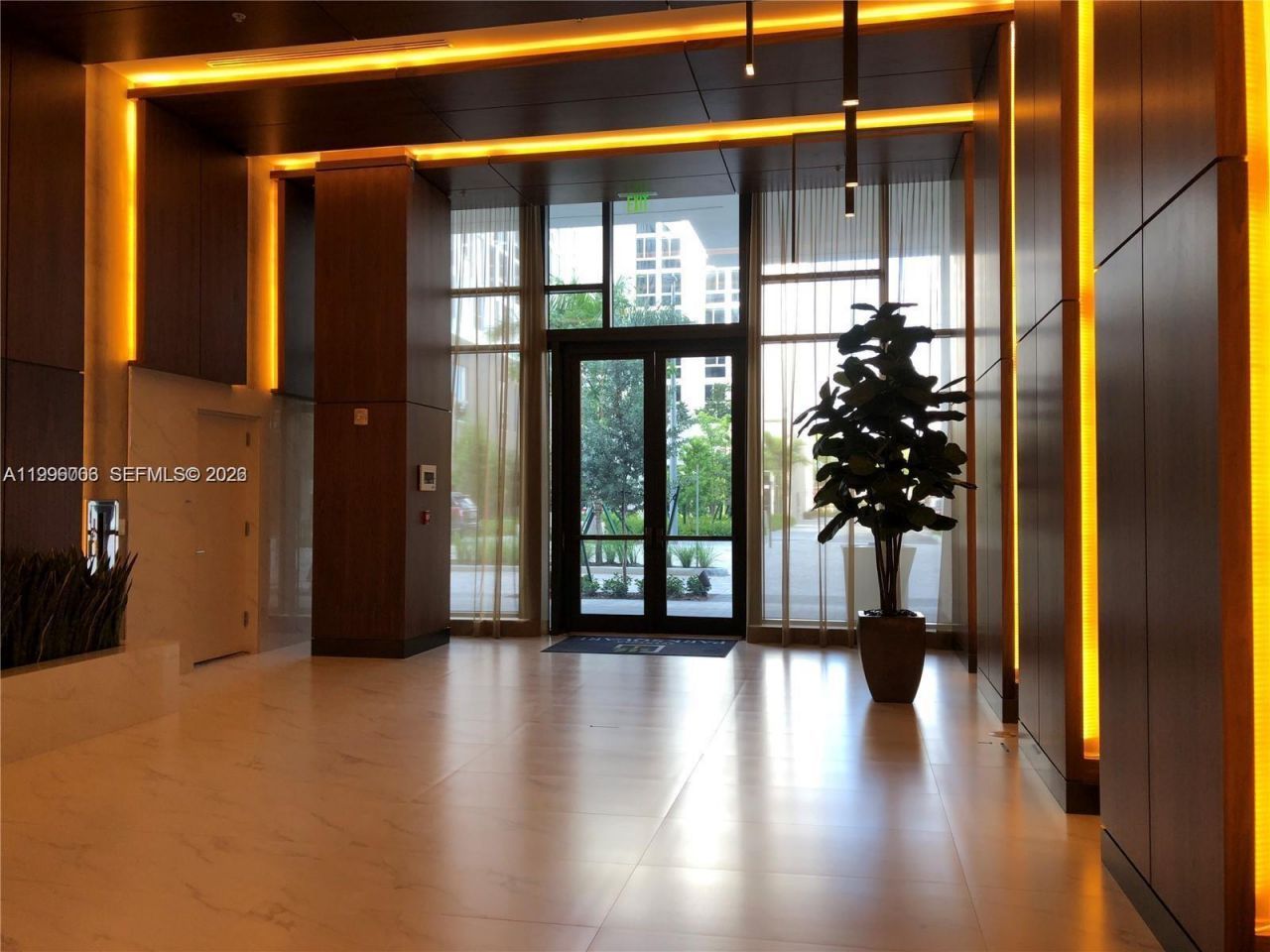 2960 NE 207th St, Unit 1101, Aventura, FL 33180 Photo