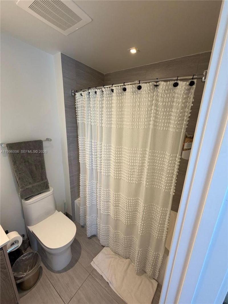 2960 NE 207th St, Unit 1101, Aventura, FL 33180 Photo