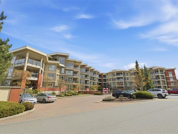 6310 McRobb Ave , Unit 120, Nanaimo, BC V9V 1W8