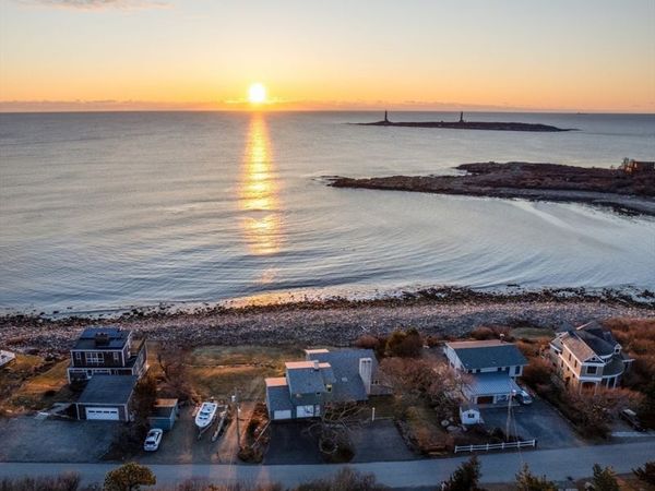 68 Eden Rd, Rockport, MA 01966