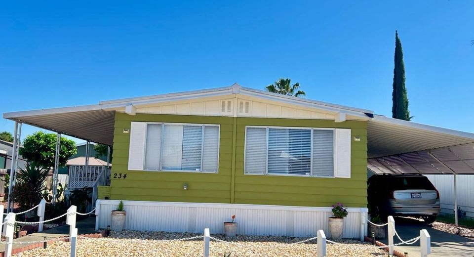 234 California Loop, Sacramento, CA 95823 Photo