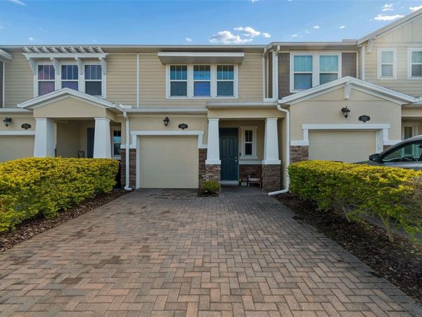 2064 LAKE WATERS PL , LUTZ, FL 33558