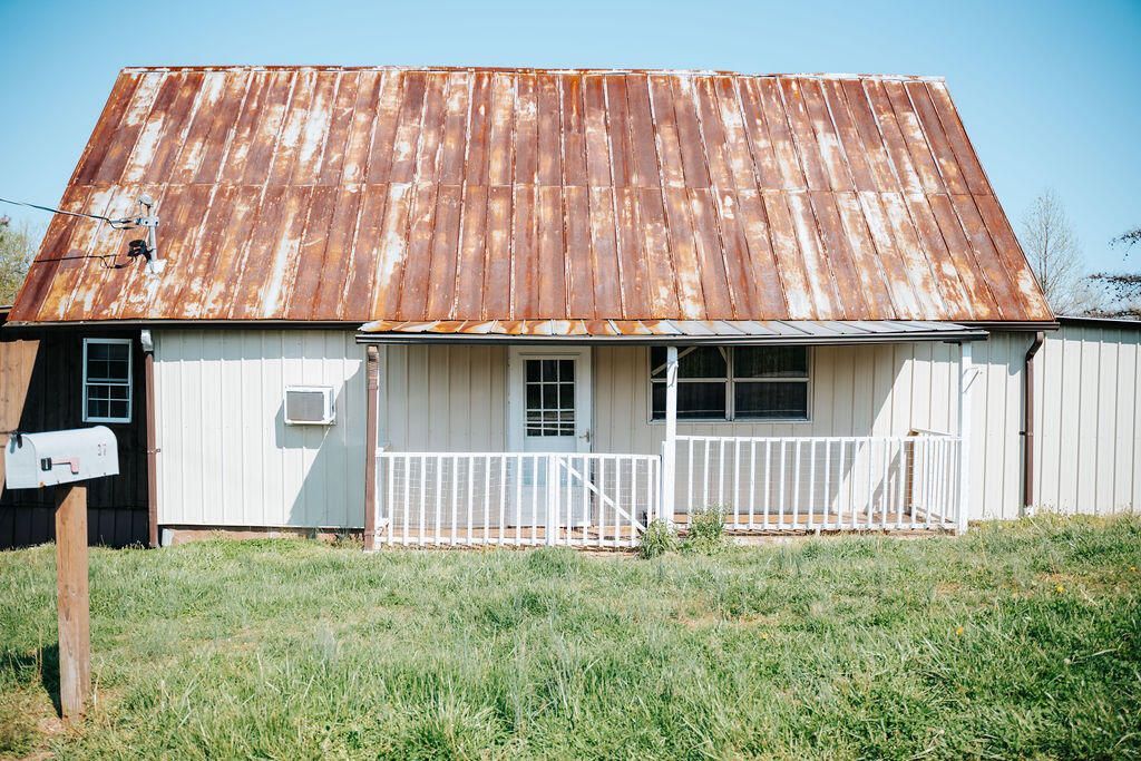 37 Turkey Ridge Rd, Wellington, KY 40387