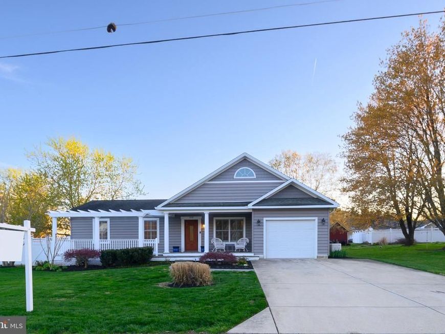 1535 Ridgely Drive, Edgewater, MD 21037 Main Photo