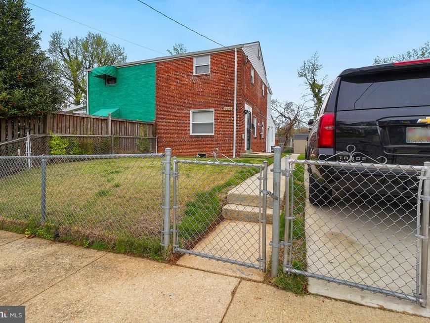705 71st Avenue, Capitol Heights, MD 20743 Main Photo