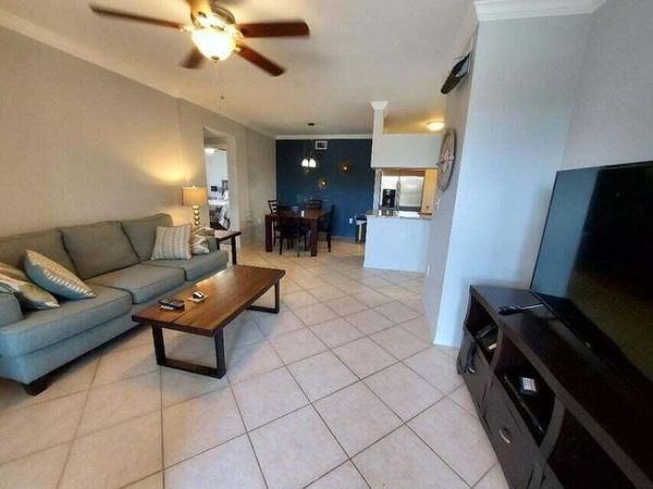 6482 Emerald Dunes Drive, Unit 301, West Palm Beach, FL 33411