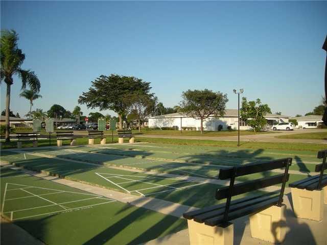 892 N High Point Boulevard N, Unit D, Delray Beach, FL 33445 Photo