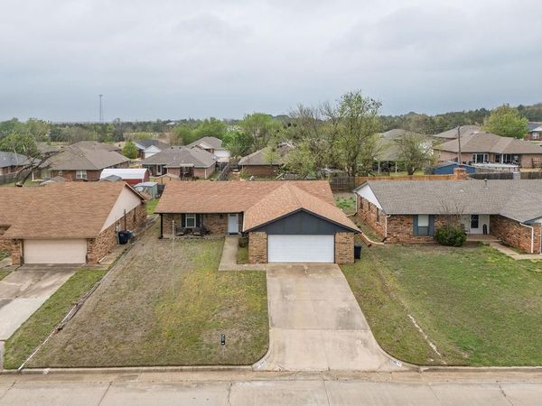 2312 Faith Boulevard, Shawnee, OK 74804