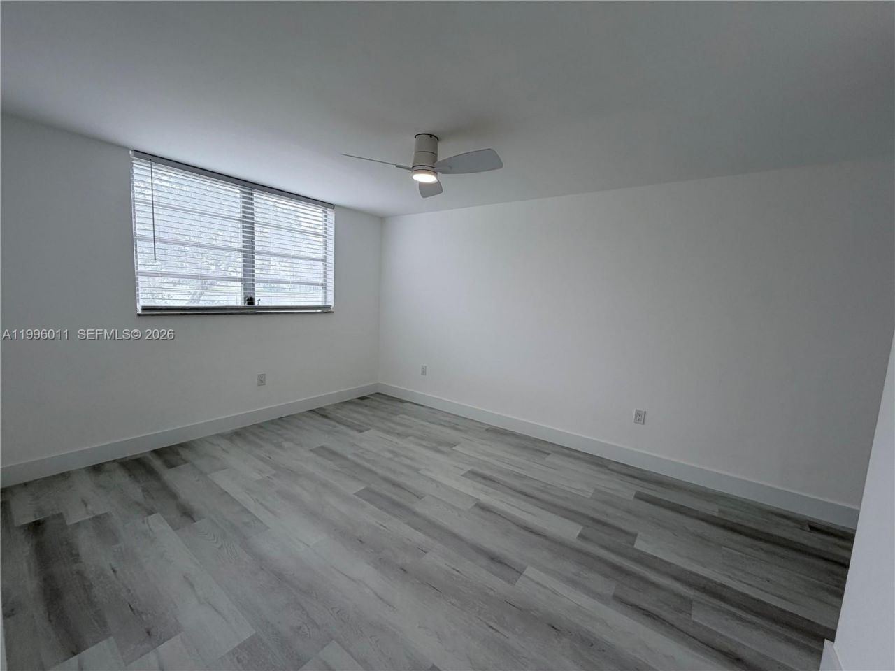 2980 Point East Dr, Unit D112, Aventura, FL 33160 Photo