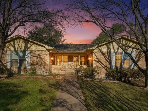 7021 Kingsbury Drive , Dallas, TX 75231