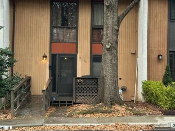 2348 ANTIQUA COURT , RESTON, VA 20191