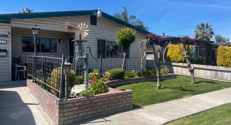 229 E St, Los Banos, CA 93635 Photo