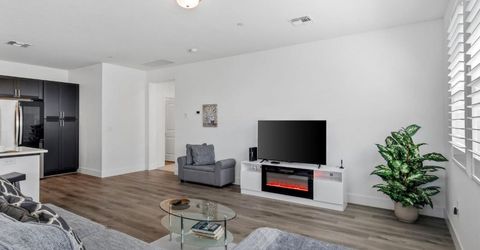 5301 E Commerce Way #2101, Unit 2101, Sacramento, CA 95835 Photo