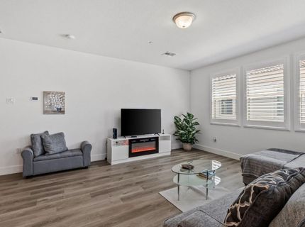 5301 E Commerce Way #2101, Unit 2101, Sacramento, CA 95835 Photo