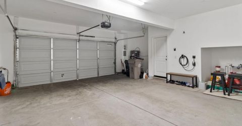 5301 E Commerce Way #2101, Unit 2101, Sacramento, CA 95835 Photo