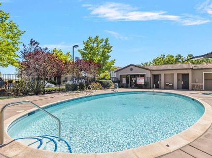 5301 E Commerce Way #2101, Unit 2101, Sacramento, CA 95835 Photo