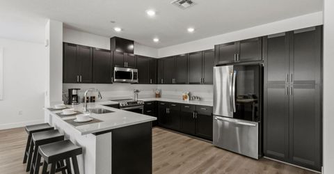 5301 E Commerce Way #2101, Unit 2101, Sacramento, CA 95835 Photo