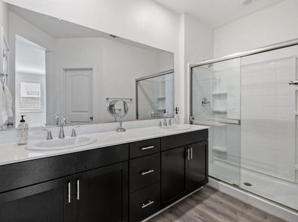 5301 E Commerce Way #2101, Unit 2101, Sacramento, CA 95835 Photo