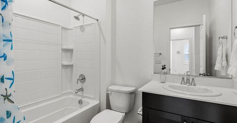 5301 E Commerce Way #2101, Unit 2101, Sacramento, CA 95835 Photo