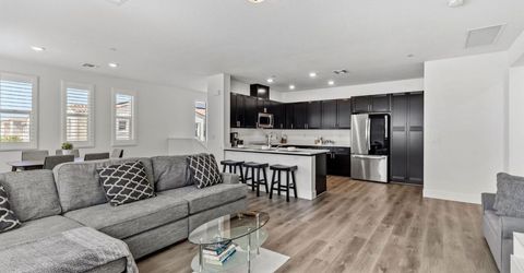 5301 E Commerce Way #2101, Unit 2101, Sacramento, CA 95835 Photo