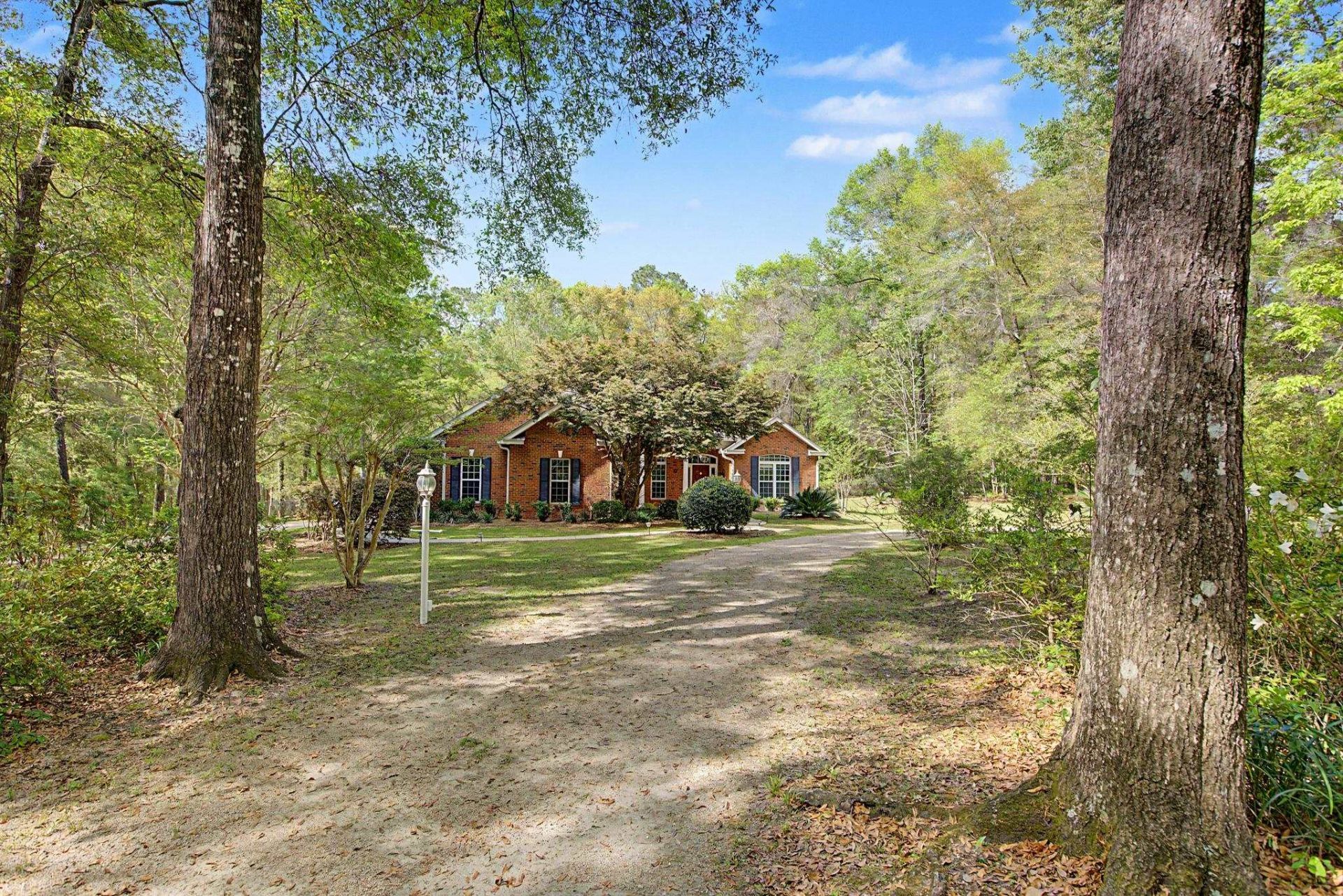 150 E Deer Pass Road, Havana, FL 00000 Photo