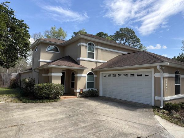 3260 N Shannon Lakes Drive, Tallahassee, FL 32309