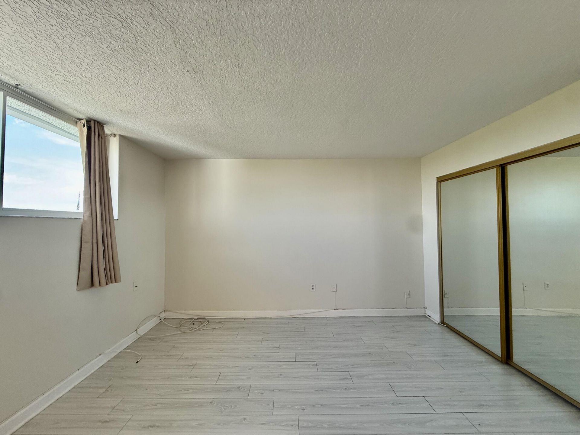 108 Paradise Harbour Boulevard, Unit 512, North Palm Beach, FL 33408 Photo