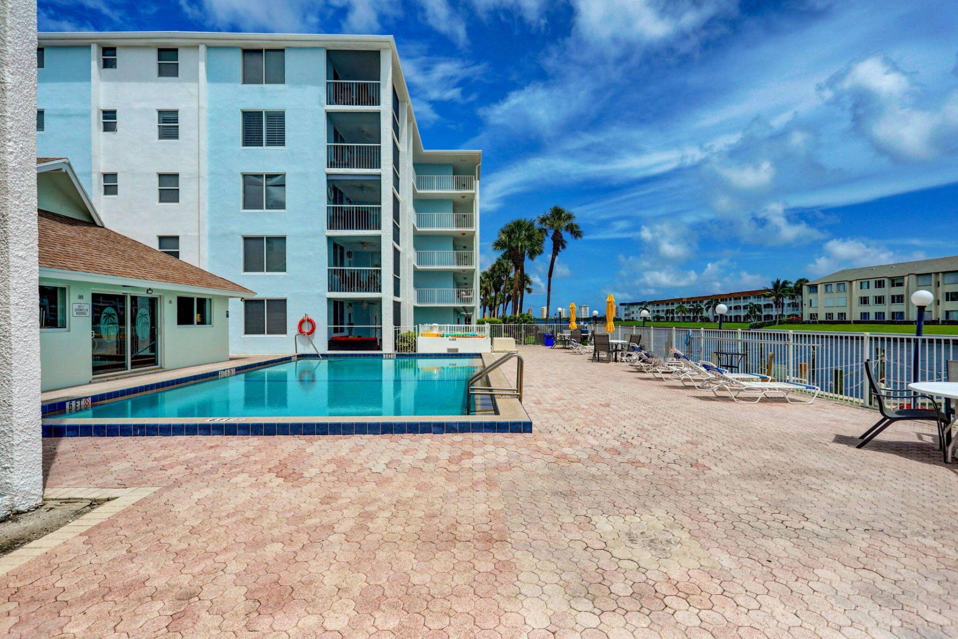 108 Paradise Harbour Boulevard, Unit 512, North Palm Beach, FL 33408 Photo