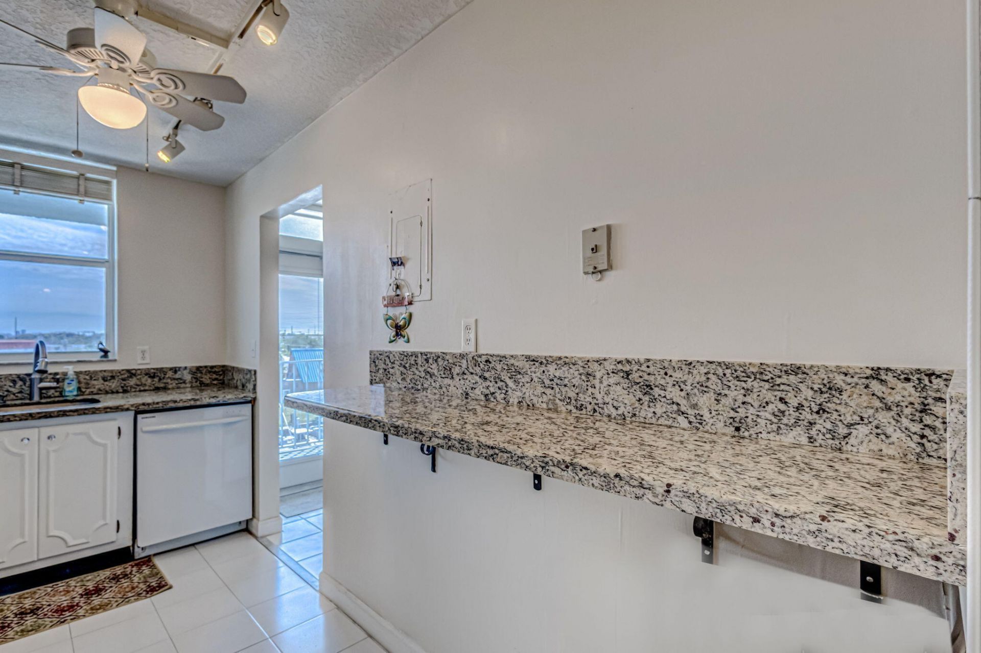 108 Paradise Harbour Boulevard, Unit 512, North Palm Beach, FL 33408 Photo