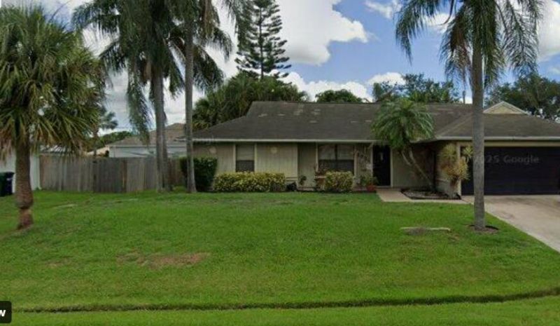 1331 SW Bellevue Avenue, Port Saint Lucie, FL 34953 Photo