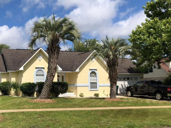 1925 CATAMARAN Drive, Navarre, FL 32566