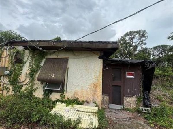 3086 CARVER COURT , SARASOTA, FL 34234