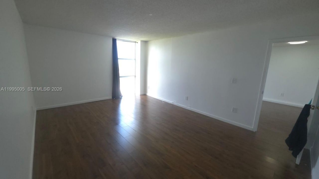 2350 NE 135th St , Unit 1402, North Miami, FL 33181 Photo