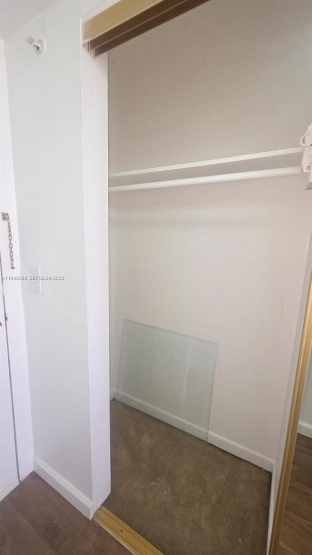 2350 NE 135th St , Unit 1402, North Miami, FL 33181 Photo