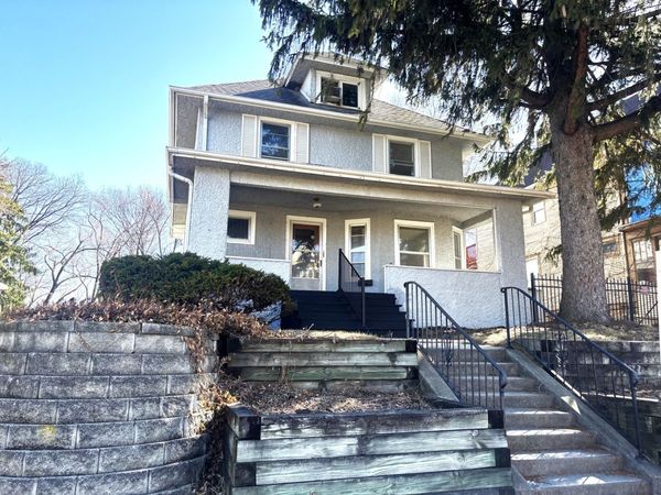 126 Park Avenue , DeKalb, IL 60115