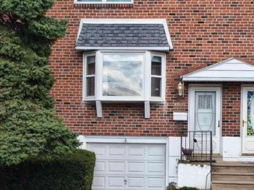 11920 Templeton Drive, Philadelphia, PA 19154 Main Photo