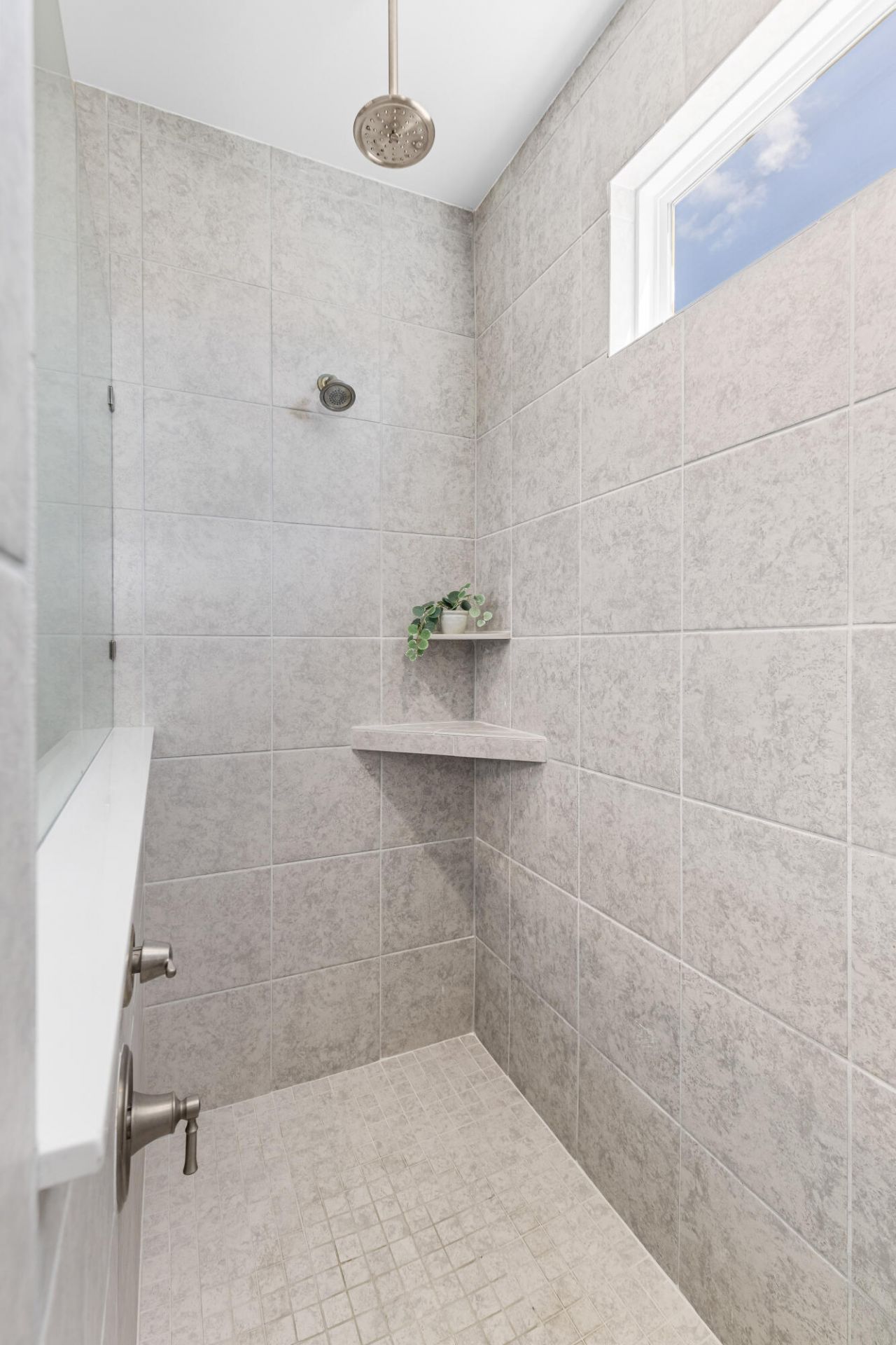 2085 Utsey Street Photo 31