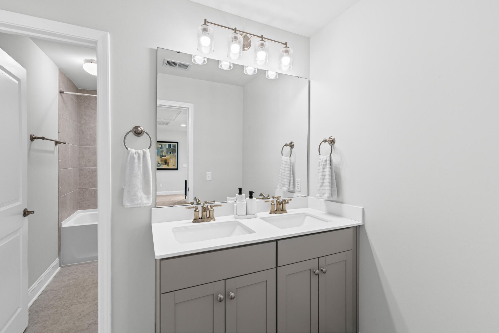 2085 Utsey Street Photo 46